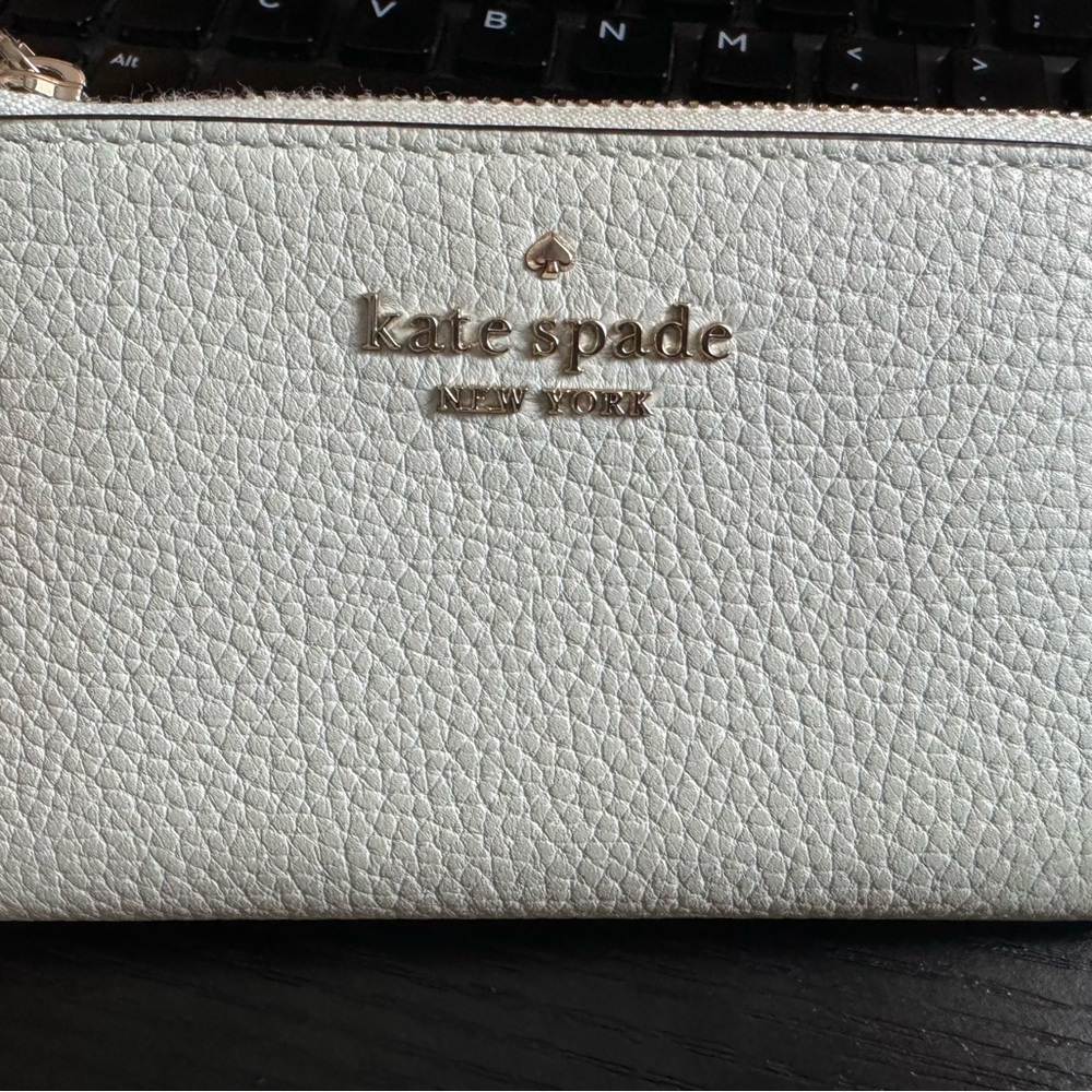 Kate Spade Leila Bifold Wallet